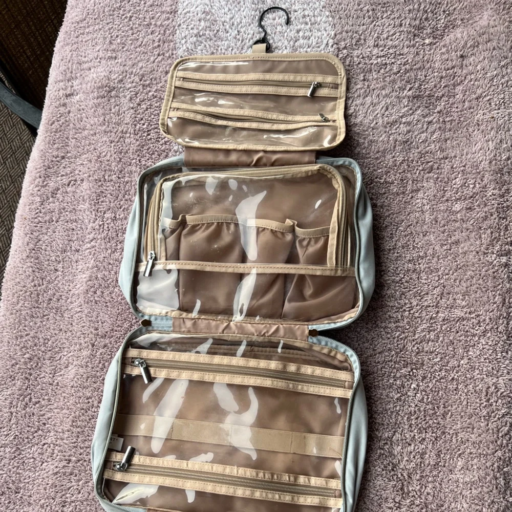 Bagsmart Quilted light blue travel Bag